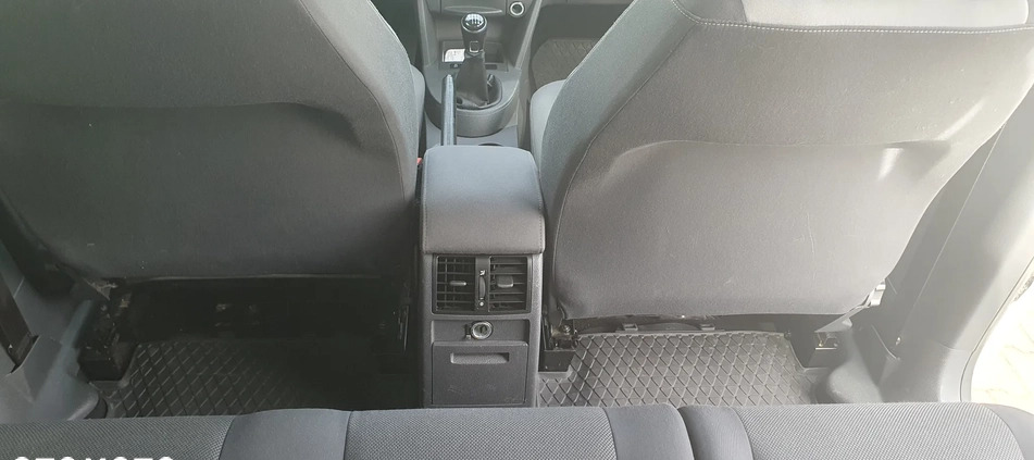 Volkswagen Caddy cena 42900 przebieg: 207900, rok produkcji 2014 z Koszalin małe 781